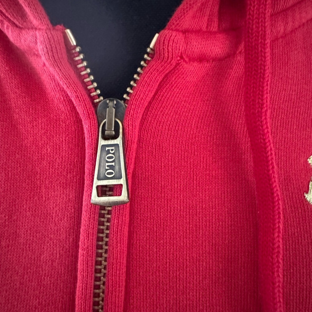 Ralph Lauren Red Hoodie with Gold Logo. Ptp 20” lenght 22,5” - Picture 5 of 5